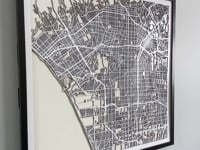 Laden und Abspielen von Videos im Galerie-Viewer, Santa Monica / LA Street Carving Map
