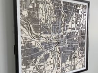 Laden und Abspielen von Videos im Galerie-Viewer, Columbus Street Carving Map (Sold Out)

