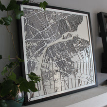 Lade das Bild in den Galerie-Viewer, Windsor Street Carving Map
