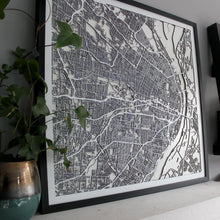 Lade das Bild in den Galerie-Viewer, St. Louis Street Carving Map (Sold Out) (2116641849395)

