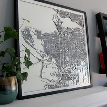 Lade das Bild in den Galerie-Viewer, Vancouver Street Carving Map
